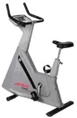 Life Fitness 9500HR Upright Bike (Remanufactured)