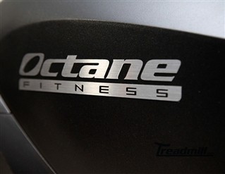Octane Fitness q37c Elliptical Cross Trainer (Remanufactured)