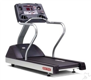 Star Trac 5600 Pro Commercial Treadmill (Remanufactured)
