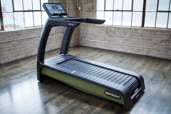 SportsArt G690 Verde Status Eco-Powr Treadmill Self-Powered (New)